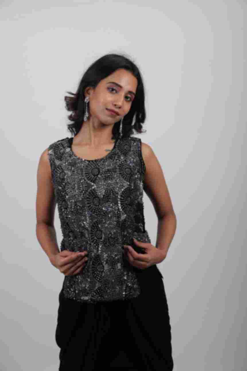 Aarika Embroidered Draped Set