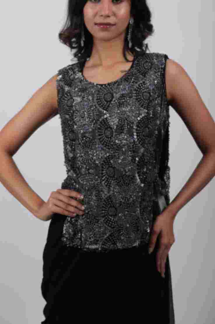 Aarika Embroidered Draped Set